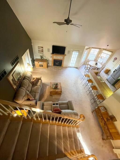 Chalet New Contemporary 5 Bed/3 Bath In Split Rock Lake Harmony